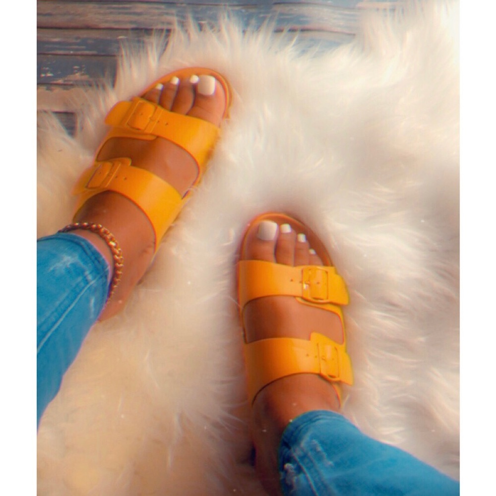 Mustard slides